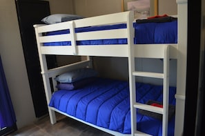 Double Room (1 Bunk Bed) | Premium bedding, desk, iron/ironing board, free WiFi