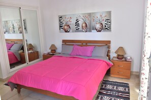 2 Schlafzimmer, Bügeleisen/Bügelbrett, Reisekinderbett, WLAN