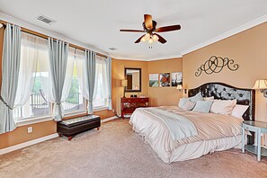 4 chambres, bureau, fer et planche à repasser, Wi-Fi gratuit