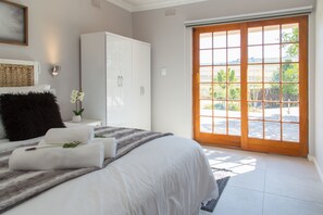 Lavender : Daisy Double Room (16)