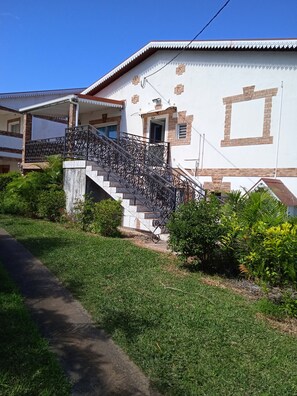 Exterior - Apartment T2 *** for 4 persons (La Rivière Saint Louis)