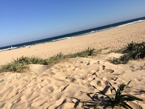 Vlak bij het strand