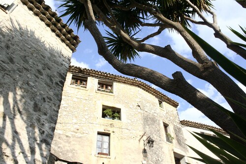 Saint Paul De Vence, Luxury Suites im Herzen des Dorfes. 4 ** Biloba