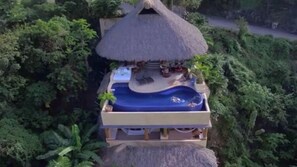 Exterior - Casa Encantadora is your dream vacation. Fully staffed with cook, maid & more. (Zihuatanejo)