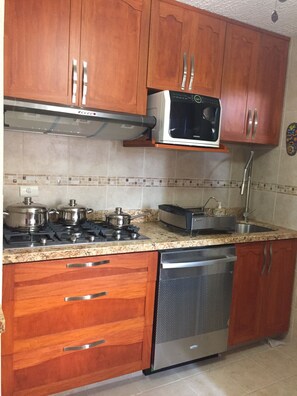 Fridge, microwave, oven, stovetop