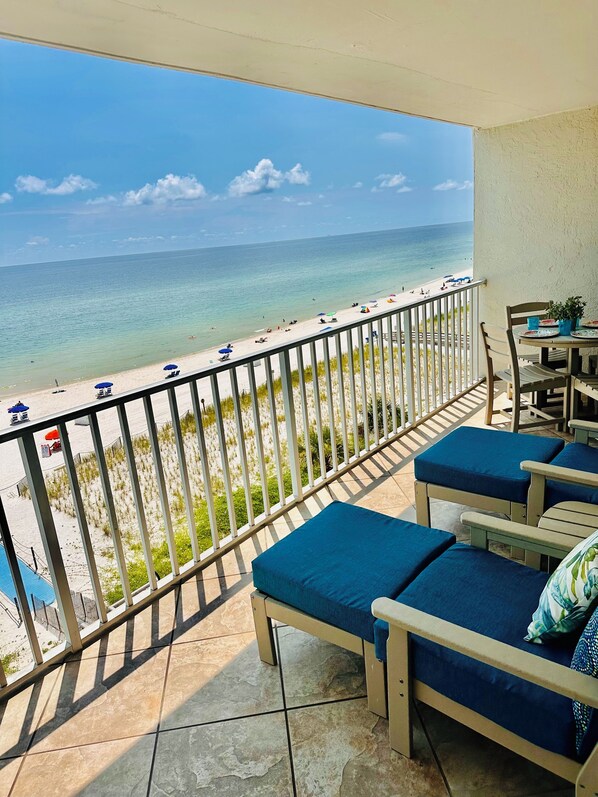 Property grounds - Seain is Believin / Beachfront Condo with Large Balcony/Conveniently Located (Gulf Shores)