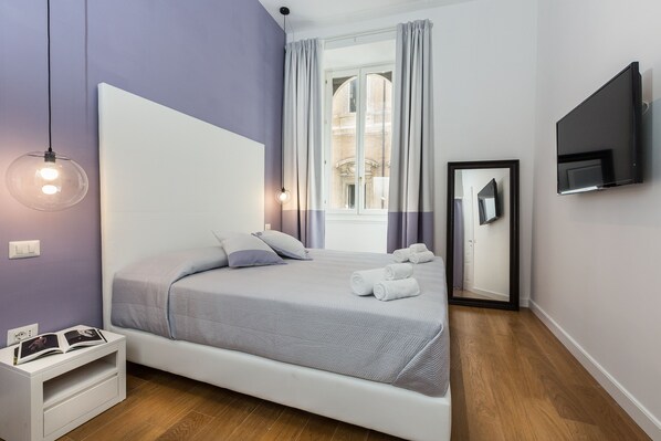 2 bedrooms, in-room safe, iron/ironing board, free WiFi - Amazing Piazza Venezia Suite Int. 10 (Roma)