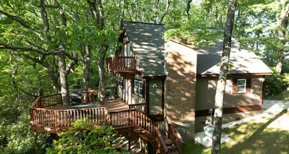 Mountain Time Off the Parkway near Fancy Gap VA