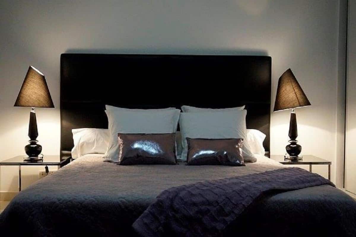 1 bedroom, in-room safe, free WiFi, bed sheets