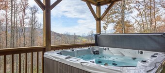 Mountain Cabin On Quiet Property