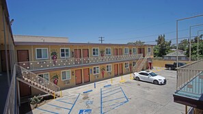 Exterior - Rosa Bell Motel - Los Angeles (Los Angeles)
