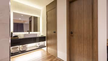 Ropa de cama de alta calidad, cubrecamas y colchones con efecto memoria