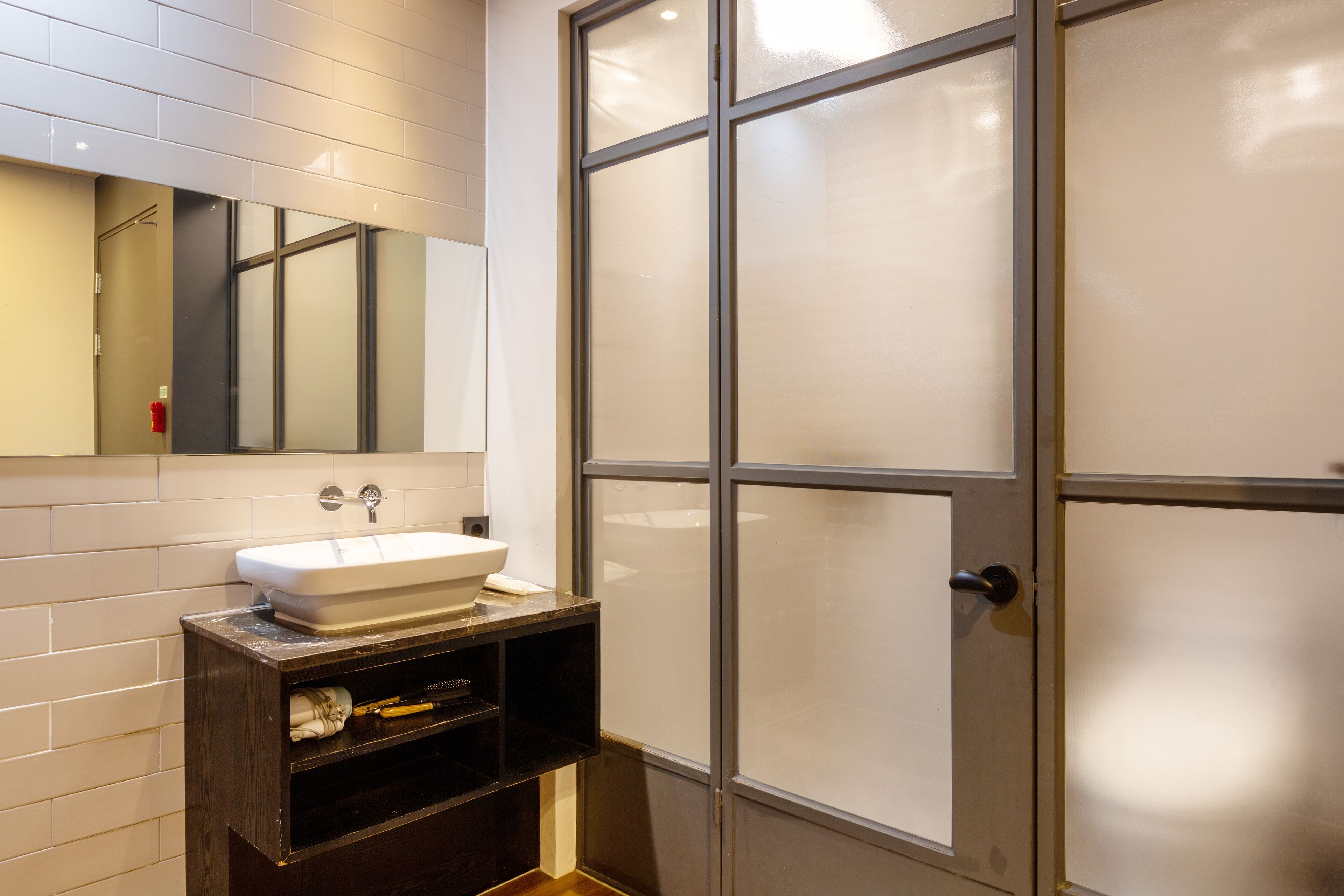 shower, rainfall showerhead, designer toiletries, hair dryer