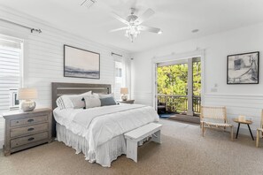 4 chambres, fer et planche à repasser, Wi-Fi, draps fournis