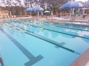 Pool - Luxury Bay Forest Resort Villa, Patio, 2 Grills, Wifi, Fire pit, Beach Retreat‼️ (Ocean View)