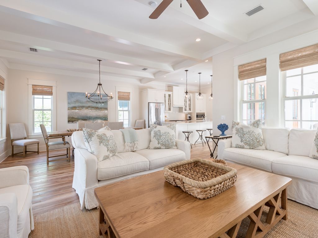 Private Beach/Pool Access- Meticulously Maintained- 4 Bikes Included