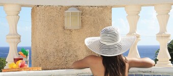 3 Bedroom Barbados beach villa-Ocean Views! Private pool, Wifi, A/C, Relaxation