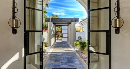 Villa Lago - Luxe Infinity Edge Pool, Mountain & Lake Views #065943 4br