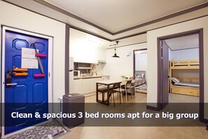 Comfort Apartment, 3 Bedrooms, 2 Bathrooms, City View | Private kitchen