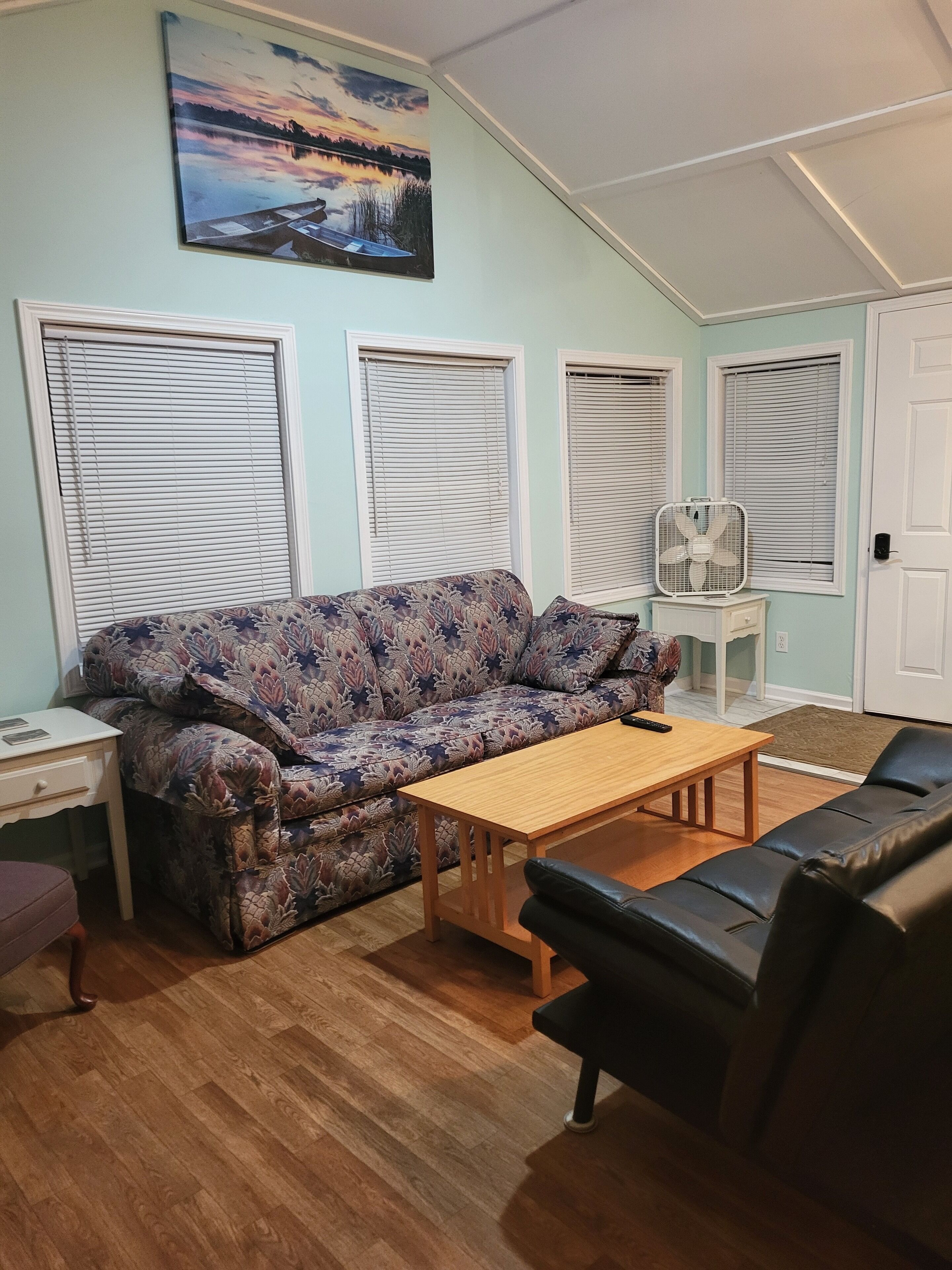 Smart TV, DVD player