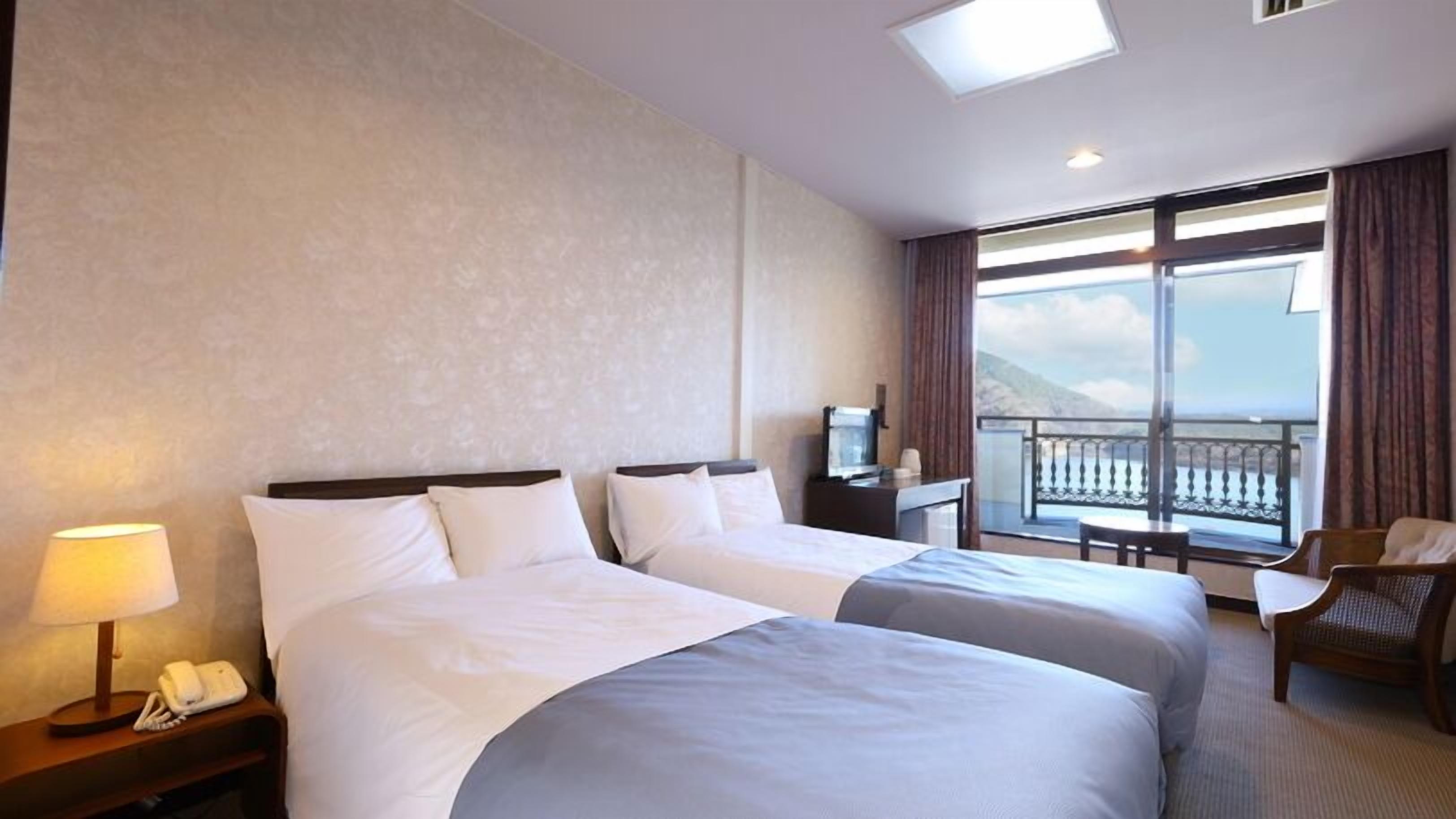 Down comforters, free WiFi, bed sheets