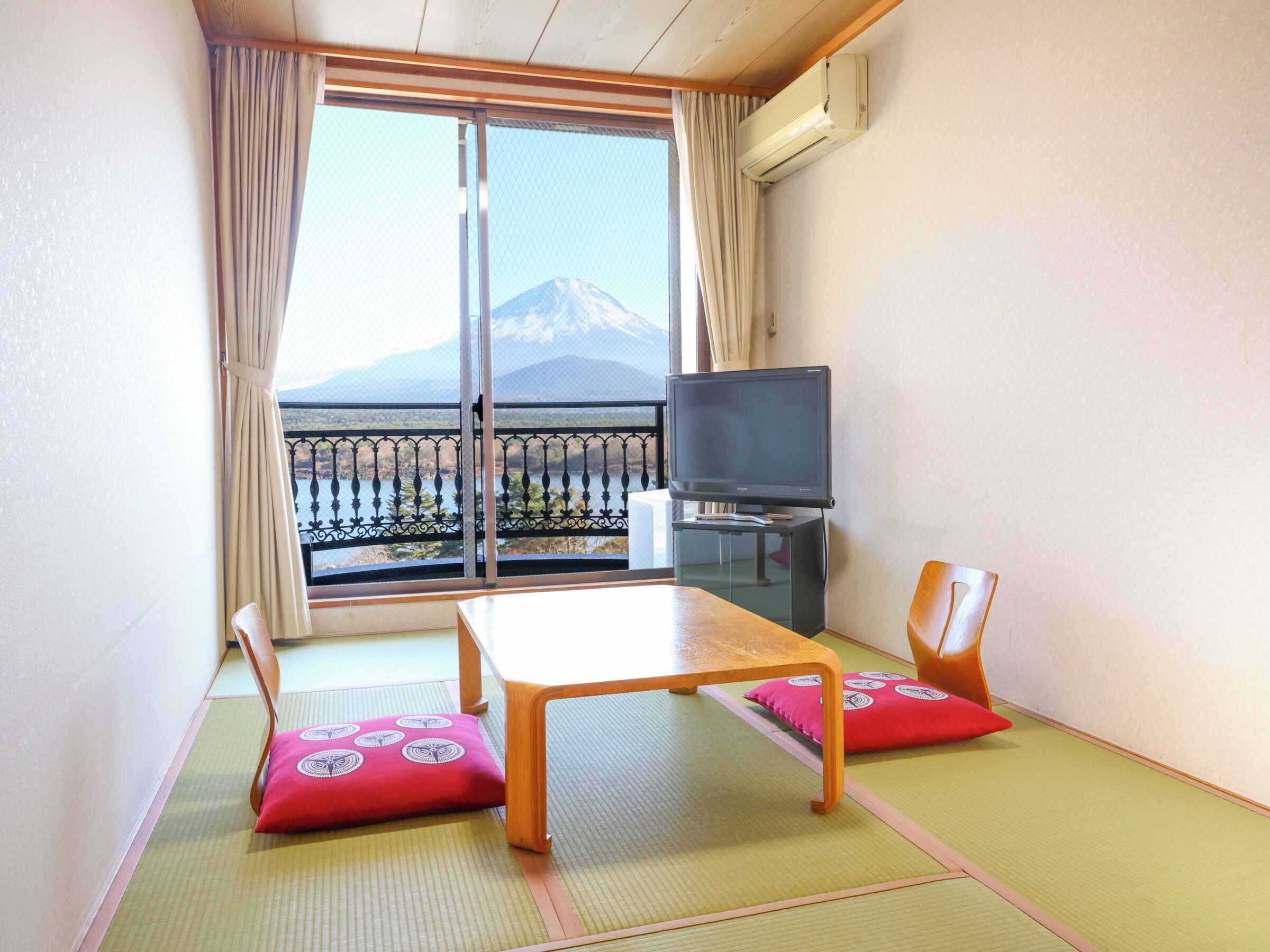 Chambre Triple Deluxe, non-fumeur, salle de bains privée (JapaneseWestern(B), Mt & Lake View) | Équipements de salle de bain