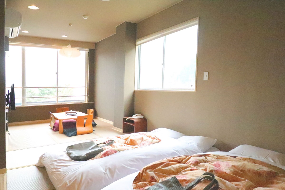Two Japanese-Style Rooms | Down comforters, free WiFi, bed sheets