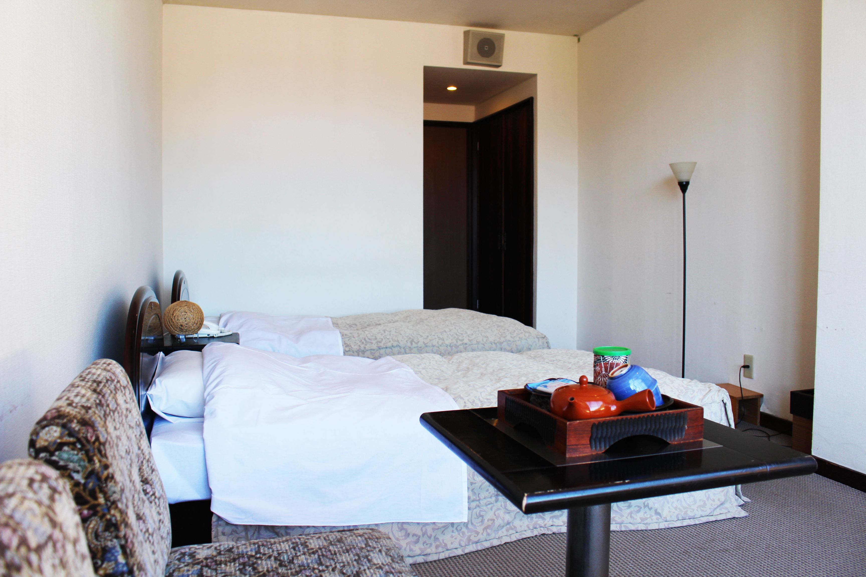 twin room | 1 bedroom, down duvets, free wifi, bed sheets