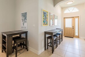 Unclassified image, 3 of 28, button