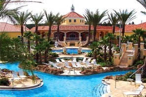 Pool - Experience the magic! Spacious Villa in a Water Park Resort and 8 mi from Disney (Davenport)