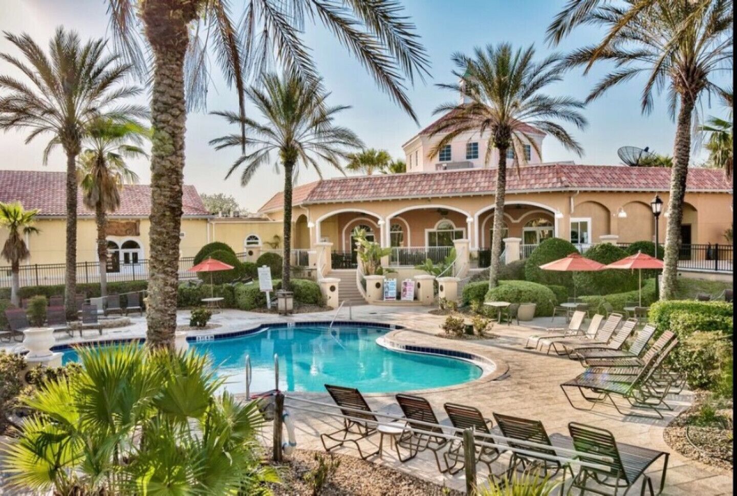 Disney Area  Spacious Villa in Gated Tropical Resort, Spa & Waterpark, 