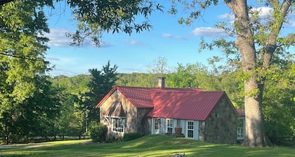 100 year old stone cottage nestled in beautiful, quiet nature