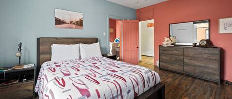 1 habitación, escritorio, tabla de planchar con plancha y wifi gratis