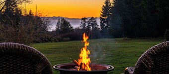    Ocean Oasis Stunning OceanView Suite on 6 Park-Like Acres