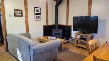 TV, DVD player, stereo