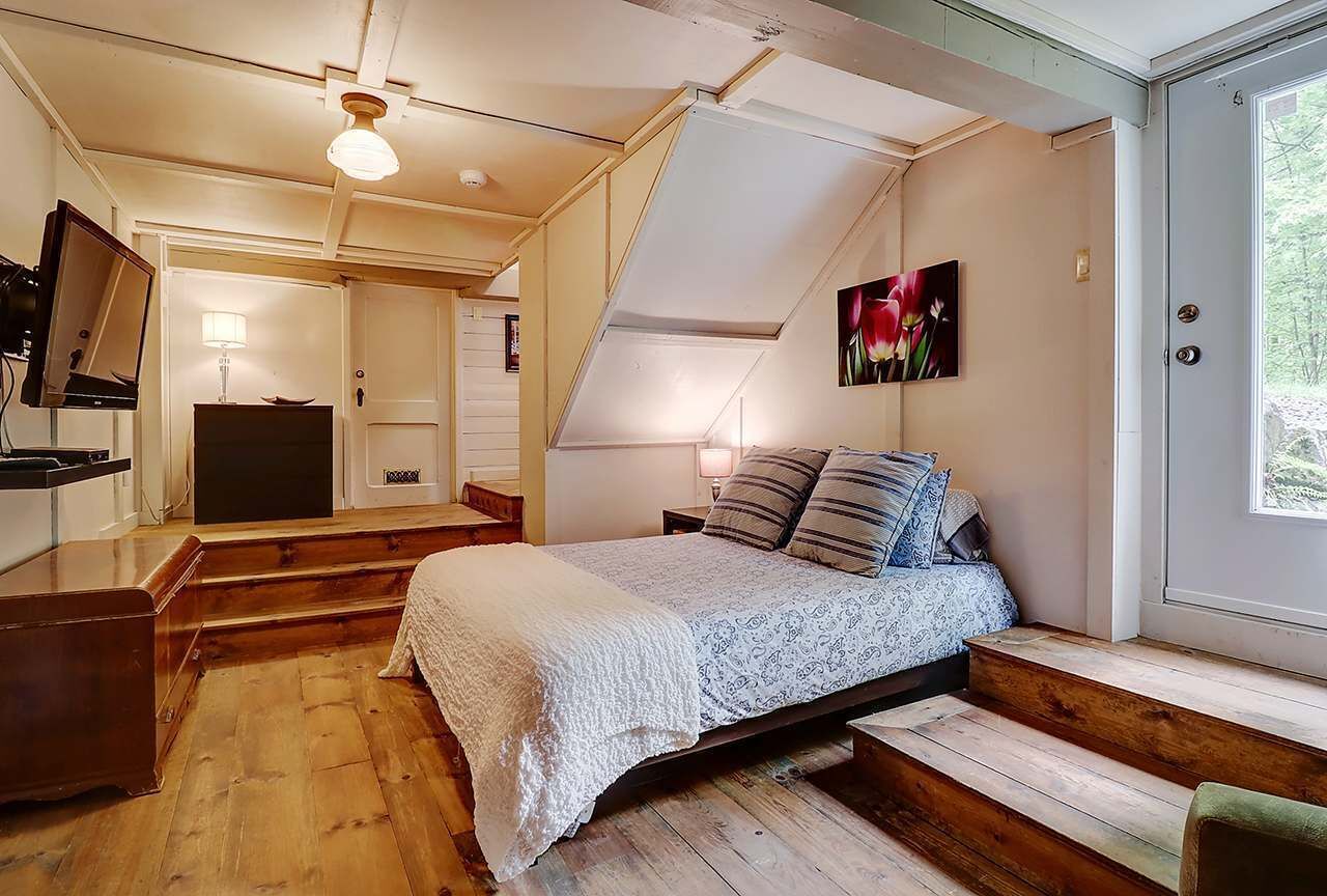 3 chambres, fer et planche à repasser, Wi-Fi, draps fournis