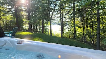 Bain à remous extérieur