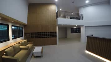 Ruang duduk lobi