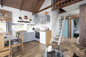 Dining - Múlakot 1 - Cosy countryside cabin with a sauna and amazing view´s (Borgarbyggð)