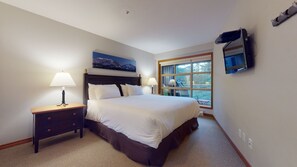 1 bedroom, iron/ironing board, Internet, bed sheets