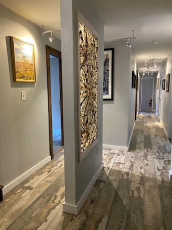 Interior. Directly across from the Old Jail, historical & surreal, ground floor 2 bedroom