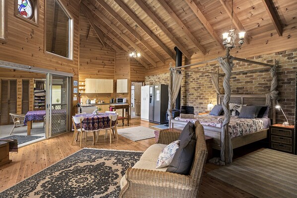 3 Schlafzimmer, Bügeleisen/Bügelbrett, Reisekinderbett, Internetzugang