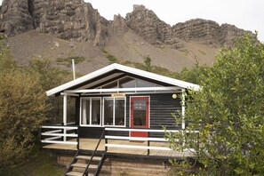 Exterior - Múlakot 5 - Cosy cabin, View the amazing view´s from the porch (Borgarbyggð)