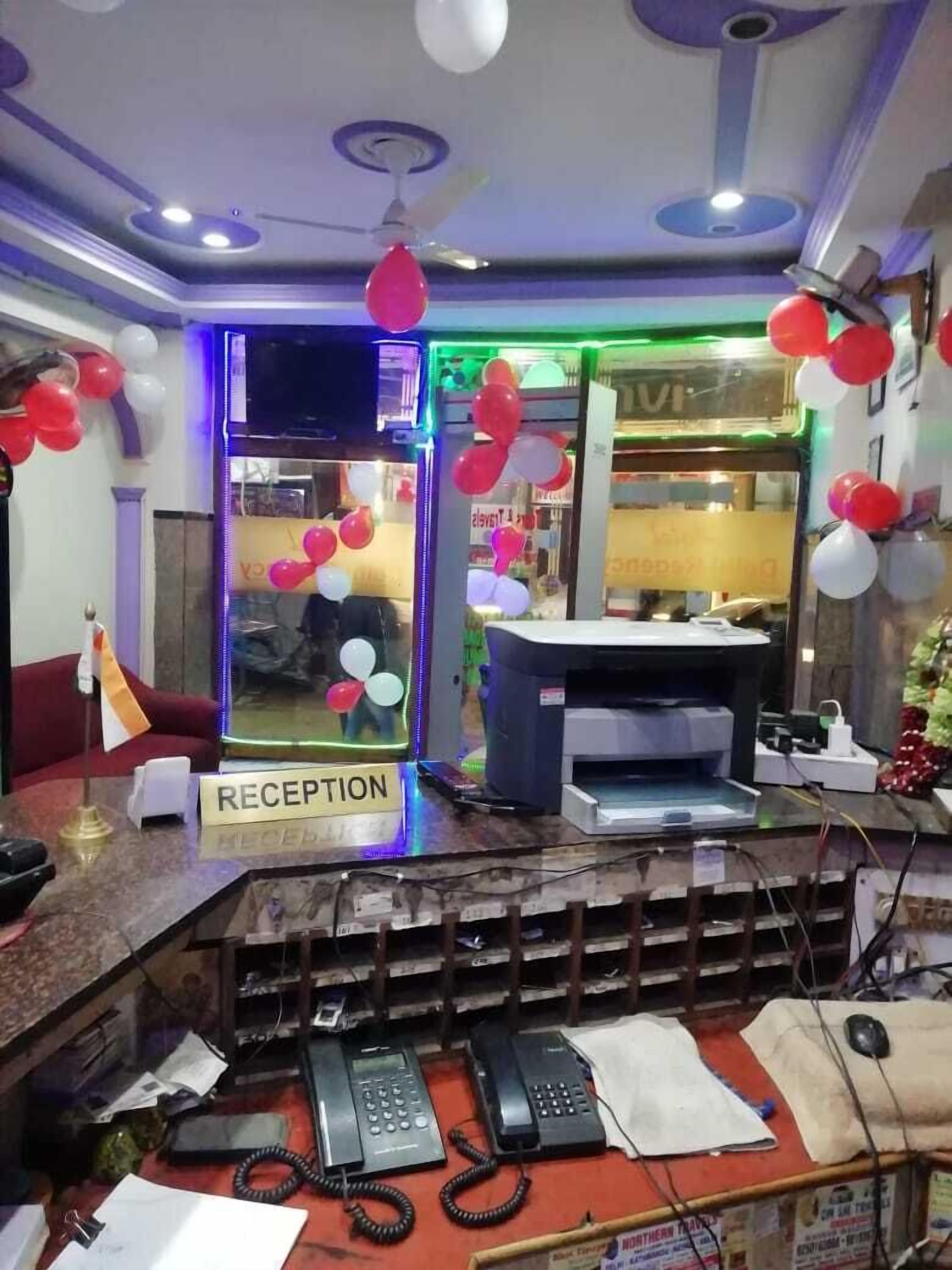 Foto - Hotel Delhi Regency - Walking Distance From New Delhi Railway Station And Connaught Place