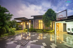 Nhà Cao cấp, 4 phòng ngủ, quyền sử dụng Club Lounge, quang cảnh đồi núi | Mặt tiền nơi lưu trú