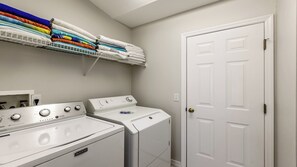 Unclassified image, 3 of 25, button - Five bedrooms with beach access. (Marco Island)