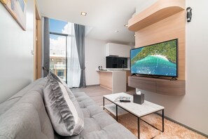 複式房屋, 3 間臥室 | 客廳 | 40-吋LED 液晶電視、衛星頻道、電視