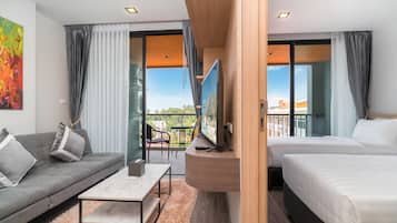 Chambre Familiale, 2 chambres | Vue sur la ville