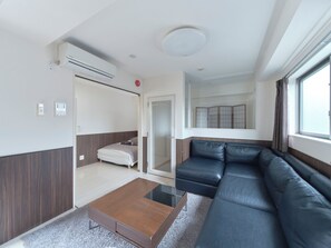 豪華公寓, 2 間臥室, 非吸煙房, 冰箱 | 書桌、免費無線上網、床單