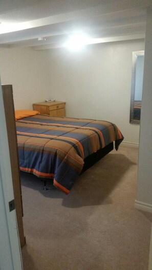 2 chambres, accès au Wi-Fi (inclus), literie fournie